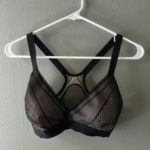 Lululemon racer back bra